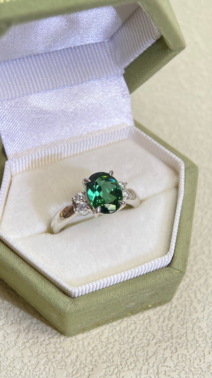 Pt900 Platinum&Tourmaline and Diamond Ring | Tourmaline 1.79ct | Diamonds 0.16ct | Japanese Vintage Estate Jewelry-BPRM