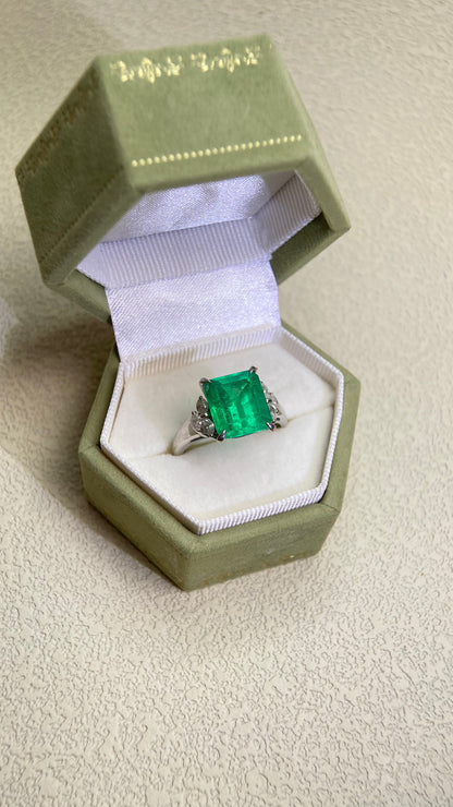 Pt850プラチナ＆エメラルド＆ダイヤモンドリング｜エメラルド4.22カラット｜ダイヤモンド0.35カラット｜日本製ヴィンテージエステートジュエリー-BQGH