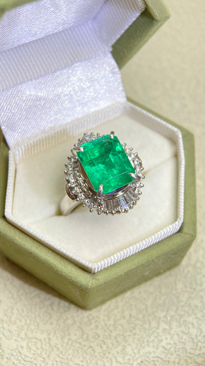 Pt900プラチナ＆エメラルド＆ダイヤモンドリング｜エメラルド4.75カラット｜ダイヤモンド0.81カラット｜日本製ヴィンテージエステートジュエリー-BCPB