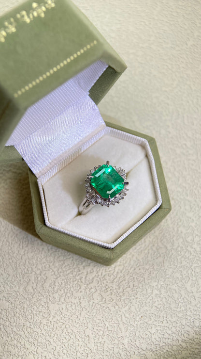 Pt900プラチナ＆エメラルド＆ダイヤモンドリング｜エメラルド3.18カラット｜ダイヤモンド0.42カラット｜日本製ヴィンテージエステートジュエリー-BERA