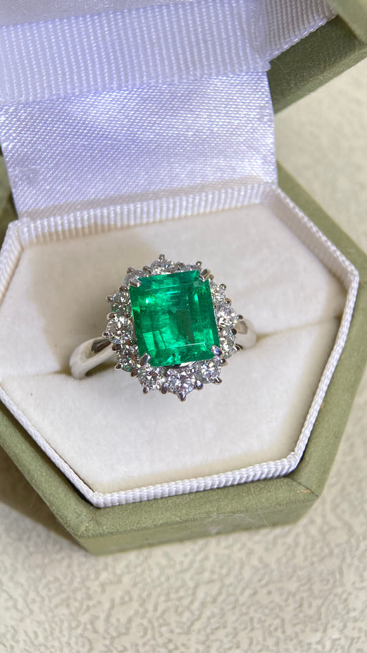 Pt900プラチナ＆エメラルド＆ダイヤモンドリング｜エメラルド2.39カラット｜ダイヤモンド1.00カラット｜日本製ヴィンテージエステートジュエリー-BPOL