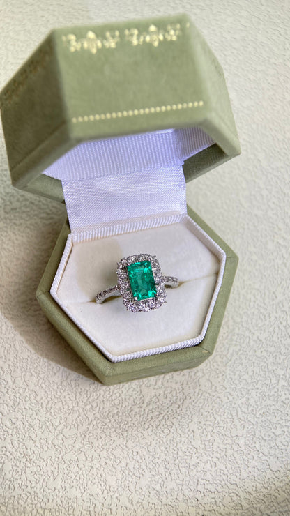 Pt950プラチナ＆エメラルド＆ダイヤモンドリング｜エメラルド1.54カラット｜ダイヤモンド0.49カラット｜日本製ヴィンテージエステートジュエリー-BEJW