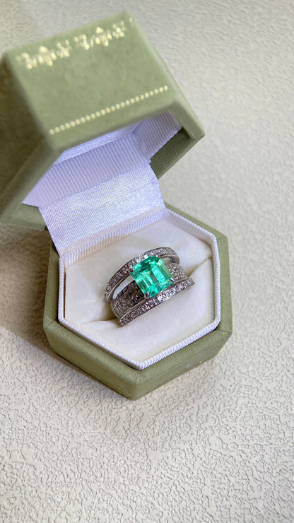 Pt900プラチナ＆エメラルド＆ダイヤモンドリング｜エメラルド2.20カラット｜ダイヤモンド1.00カラット｜日本製ヴィンテージエステートジュエリー-BLZZ