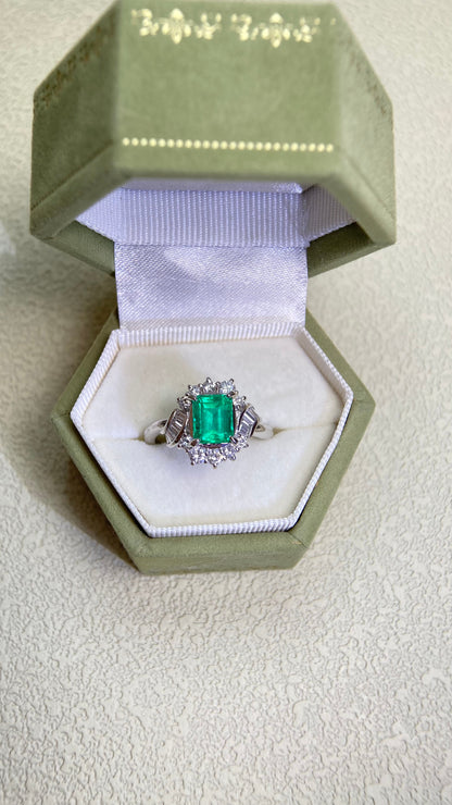 Pt900プラチナ＆エメラルド＆ダイヤモンドリング｜エメラルド1.28カラット｜ダイヤモンド0.58カラット｜コロンビア｜日本製ヴィンテージエステートジュエリー-BMVB
