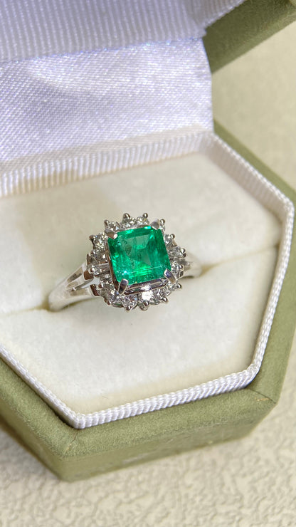Pt900プラチナ＆エメラルド＆ダイヤモンドリング｜エメラルド1.01カラット｜ダイヤモンド0.34カラット｜日本製ヴィンテージエステートジュエリー-BLYB