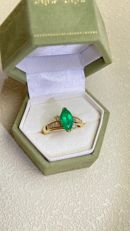 K18 Gold&Emerald Diamond Ring | Emerald 1.43ct | Diamond 0.50ct | Colombia-Vivid Green | Japanese Vintage Estate Jewelry-BPYE