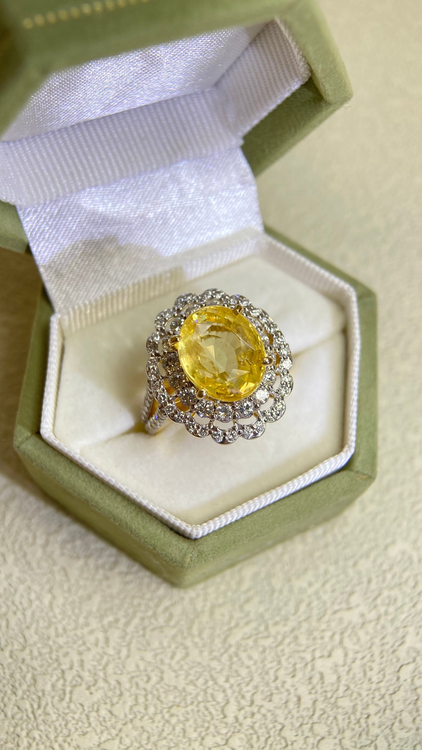 K18 Gold&Yellow Sapphire and Diamond Ring | Yellow Sapphire 4.931ct | Diamond 1.20ct | Japanese Vintage Estate Jewelry-BOLMLA2