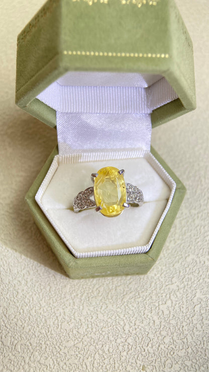 K18 White Gold&Yellow Sapphire and Diamond Ring | Yellow Sapphire 9.64ct | Diamond 0.18ct | Japanese Vintage Estate Jewelry-BOLMLA1