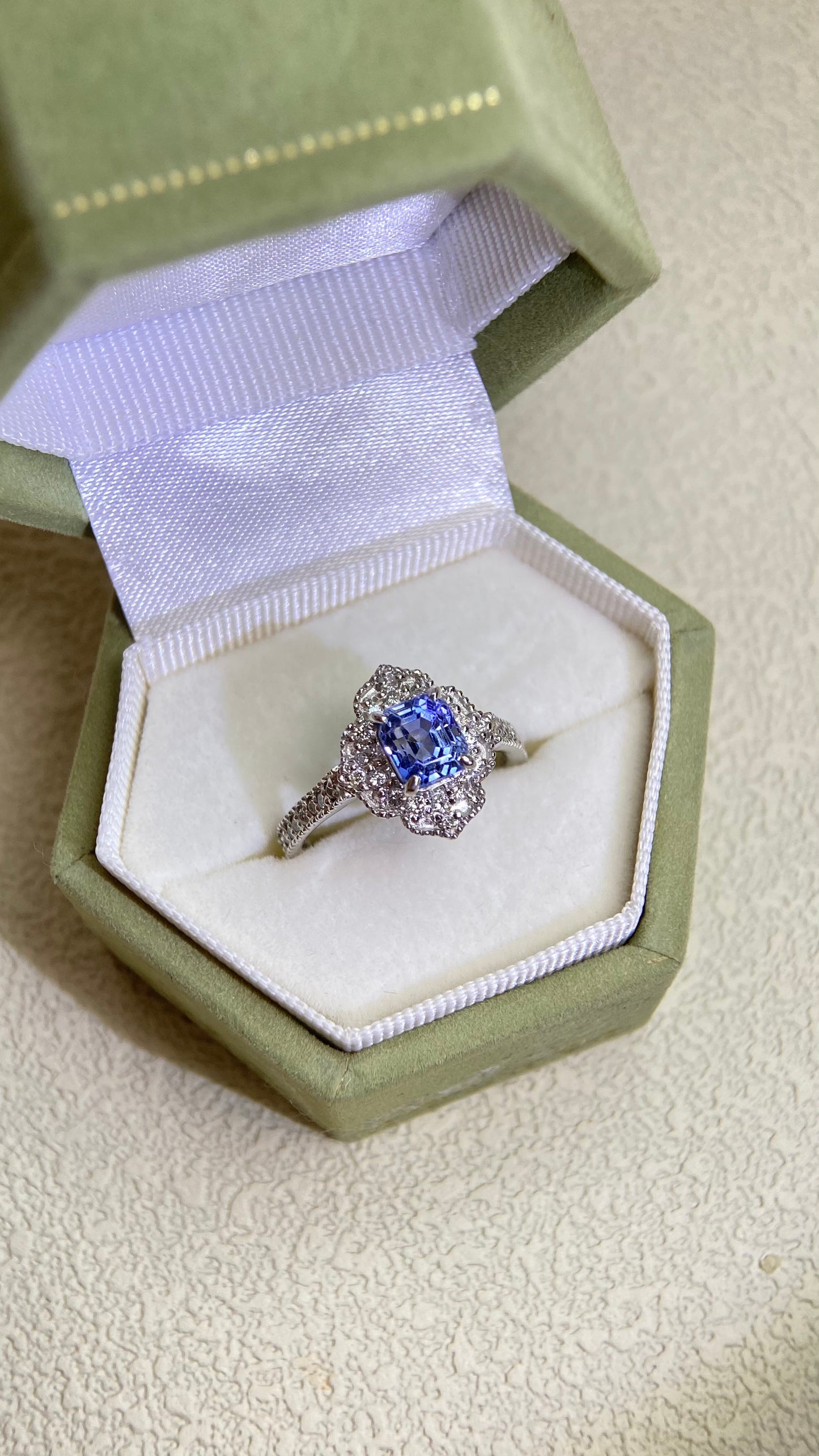 Pt900 Platinum&Sapphire and Diamond Ring | Sapphire 1.38ct | Diamond 0.45ct | No Heat-Madagascar | Japanese Vintage Estate Jewelry-BQTX