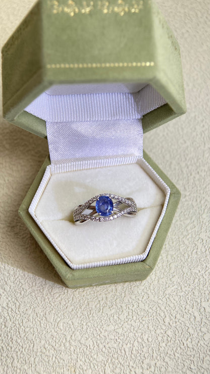 Pt900プラチナ＆サファイア＆ダイヤモンドリング｜サファイア0.66ct、ダイヤモンド0.24ct｜日本製ヴィンテージエステートジュエリー-BJKI