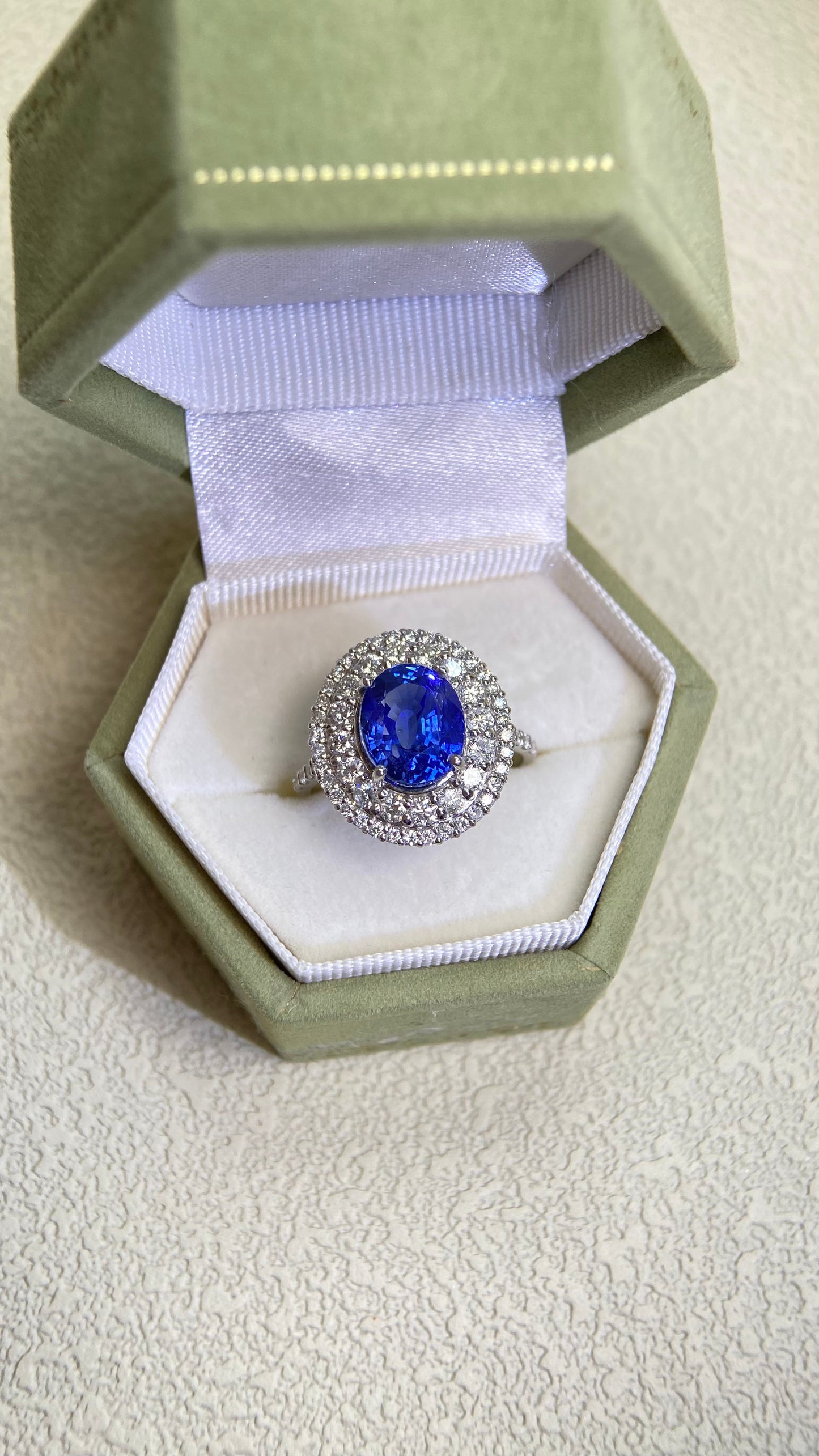 Pt950 Platinum&Sapphire and Diamond Ring | Sapphire 3.98ct | Diamond 0.95ct | Sri Lanka | Japanese Vintage Estate Jewelry-BGGV