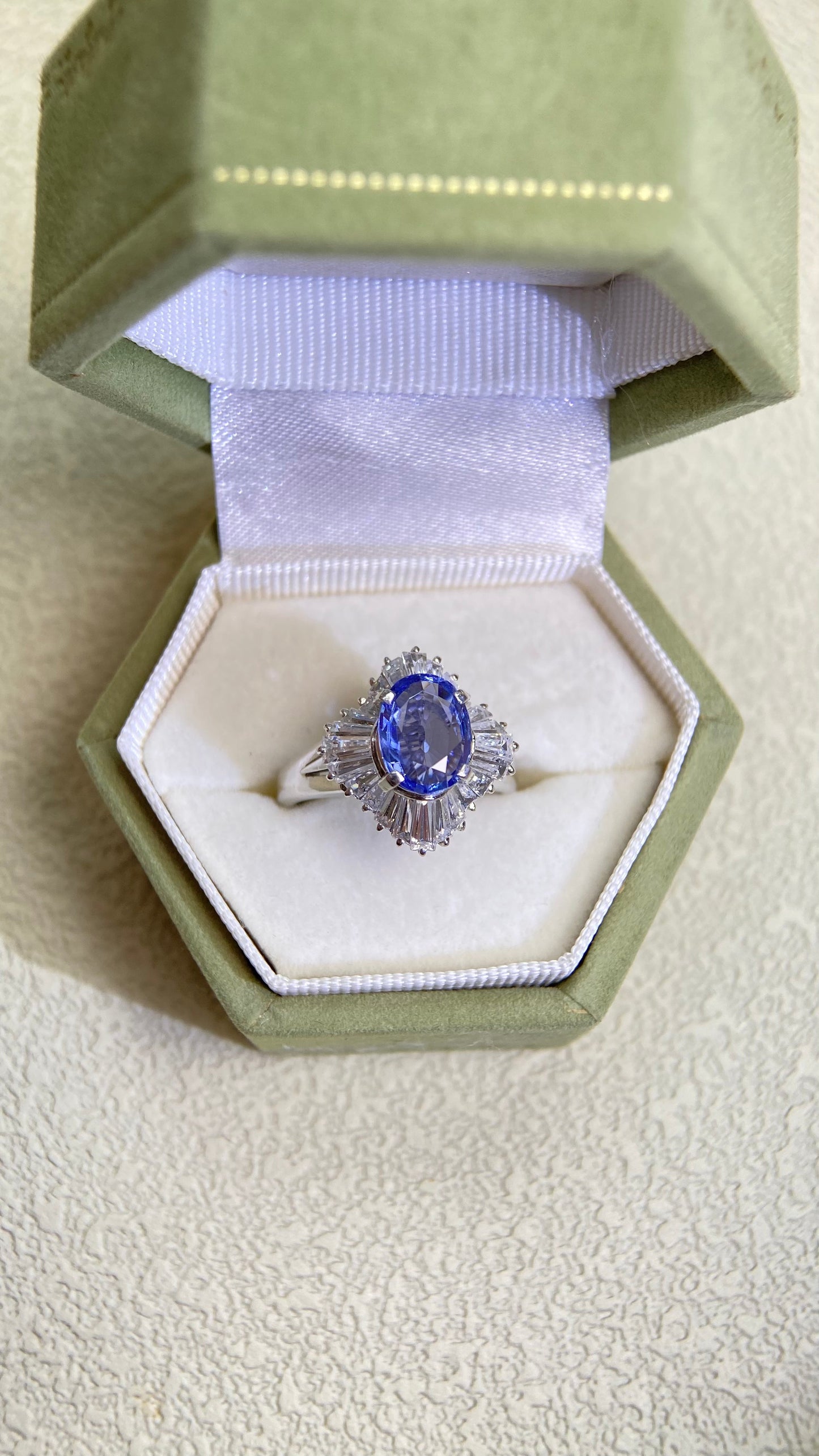 Pt900プラチナ＆サファイア＆ダイヤモンドリング｜サファイア1.458カラット｜ダイヤモンド｜日本製ヴィンテージエステートジュエリー-OVKI