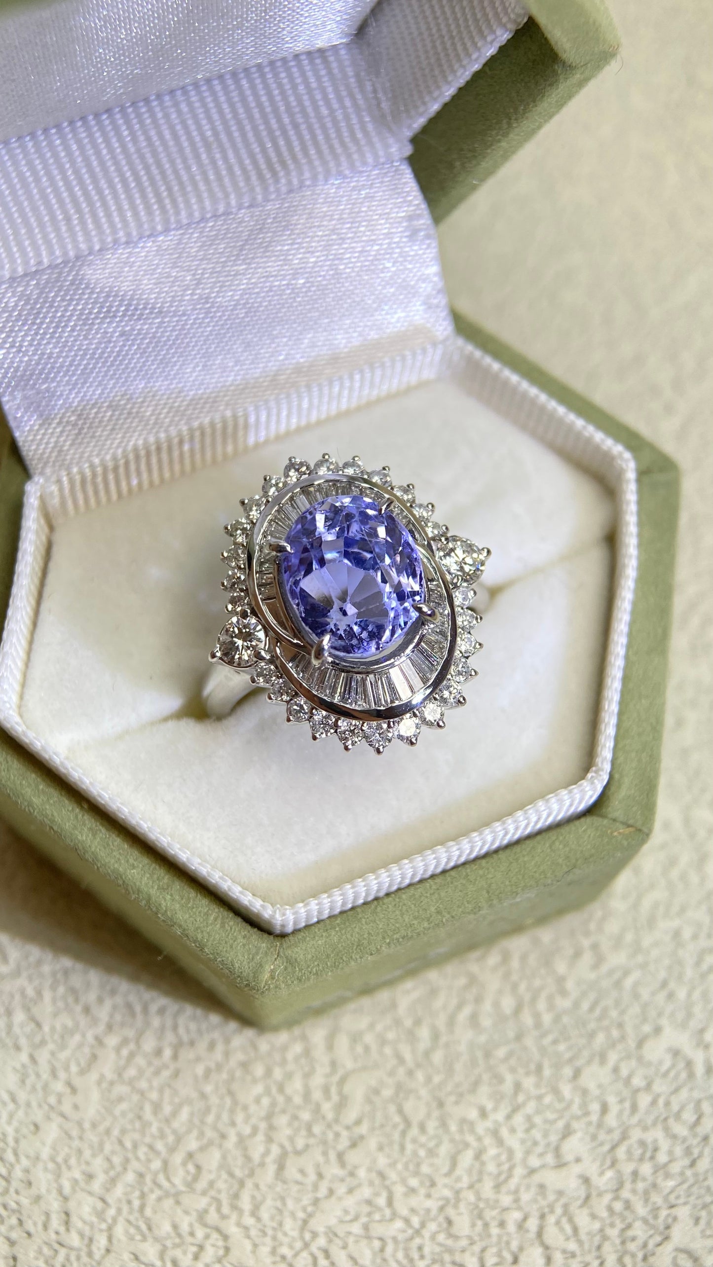 Pt900 Platinum &Sappphire and Diamond Ring | Sappphire 4.98ct | Diamond 0.76ct | No Heat-Sri Lanka | Japanese Vintage Estate Jewelry-BMOY