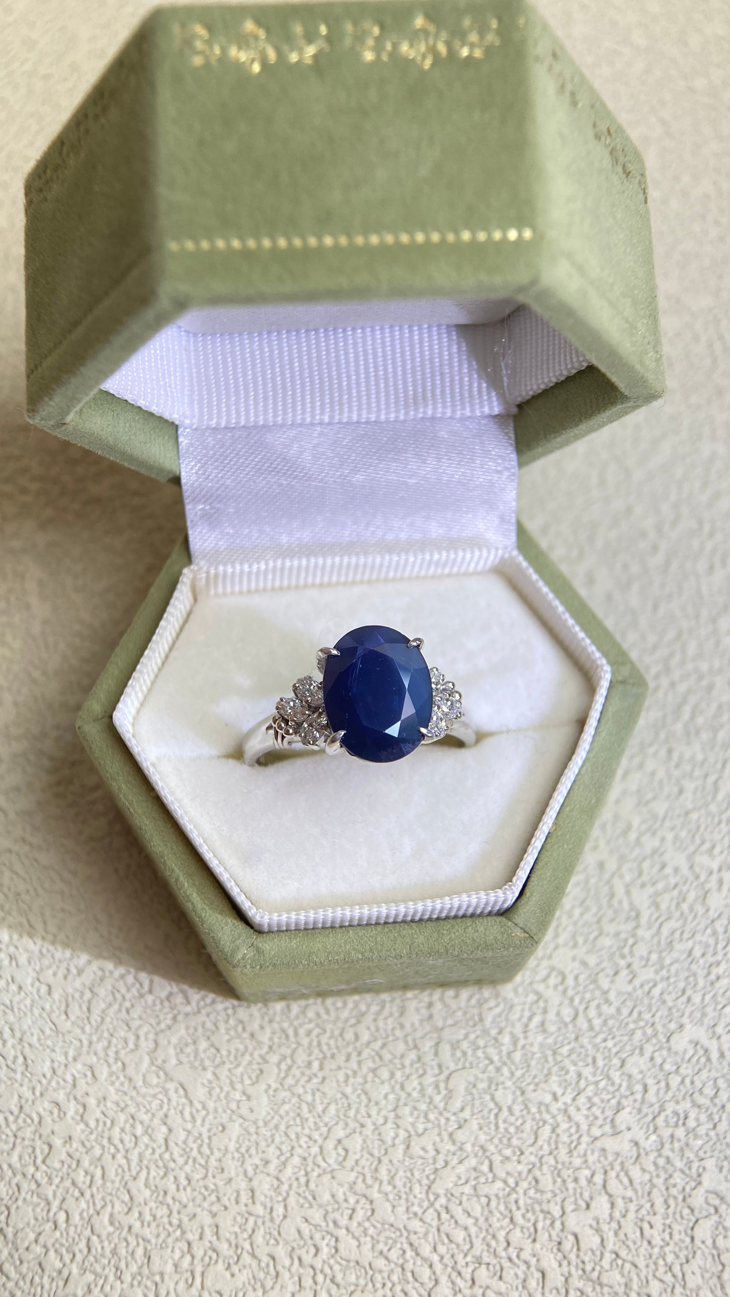 Pt900 Platinum&Sapphire and Diamond Ring | Sapphire 3.76ct | Diamond 0.24ct | Japanese Vintage Estate Jewelry-BKYY