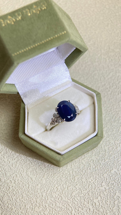 Pt900 Platinum&Sapphire and Diamond Ring | Sapphire 3.76ct | Diamond 0.24ct | Japanese Vintage Estate Jewelry-BKYY