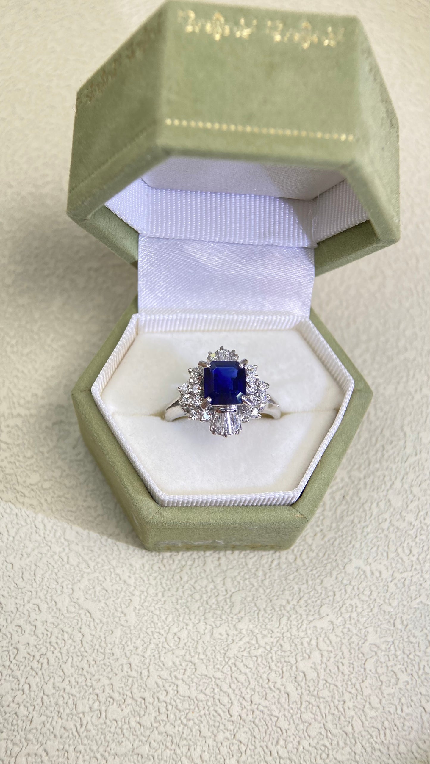 PT900 Platinum&Sapphire and Diamond Ring | Sapphire 1.70ct | Diamond 0.58ct | Japanese Vintage Estate Jewelry-BEIC