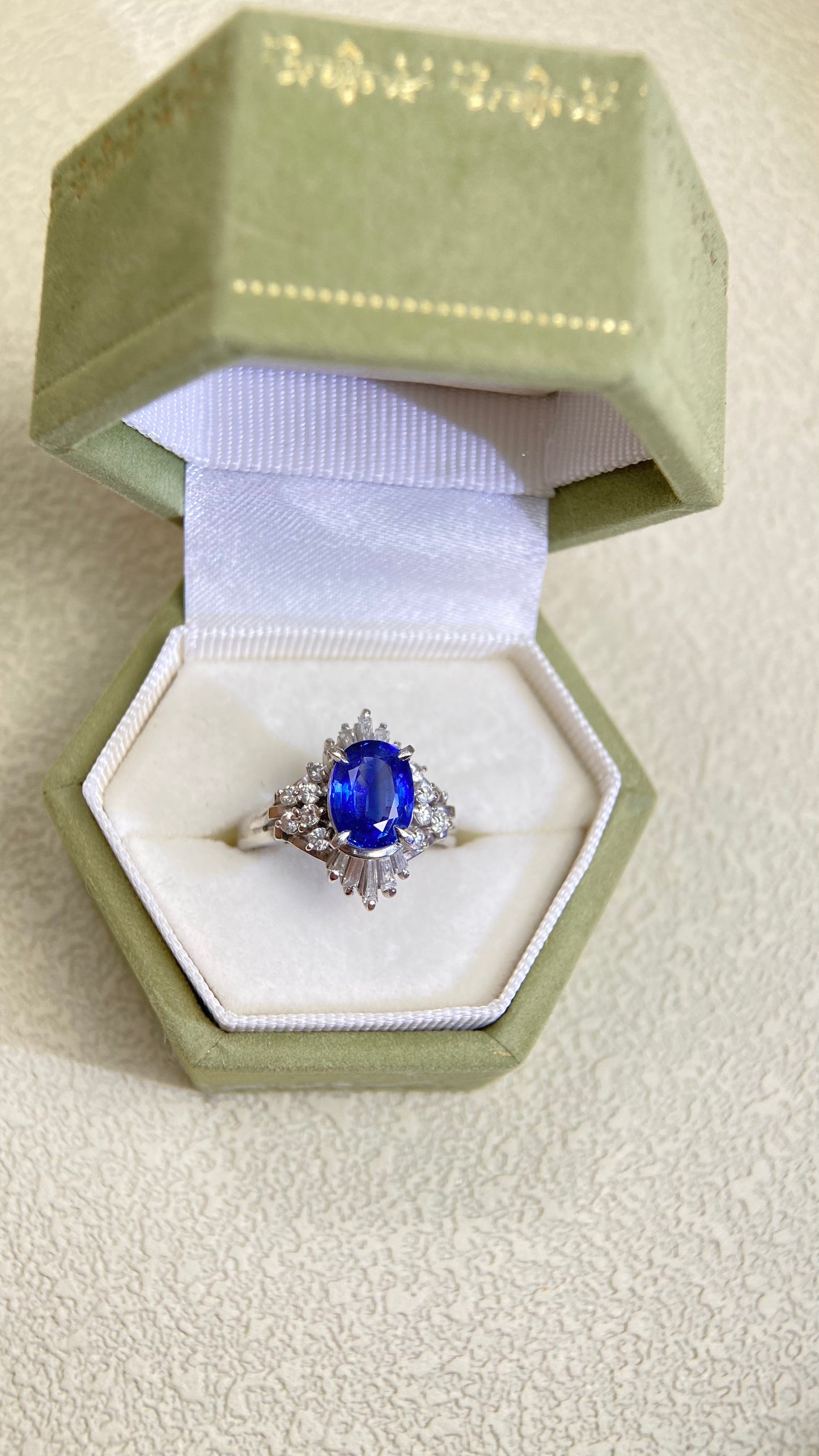 PT900 Platinum&Sapphire and Diamond Ring | Sapphire 1.57ct | Diamond 0.42ct | Japanese Vintage Estate Jewelry-BENP