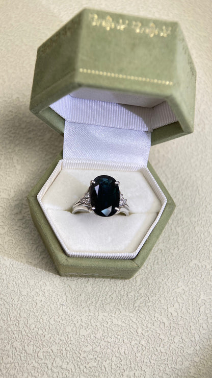 Pt900 Platinum&Sapphire and Diamond Ring | Sapphire 4.68ct | Diamond 0.12ct | Japanese Vintage Estate Jewelry-BOFB