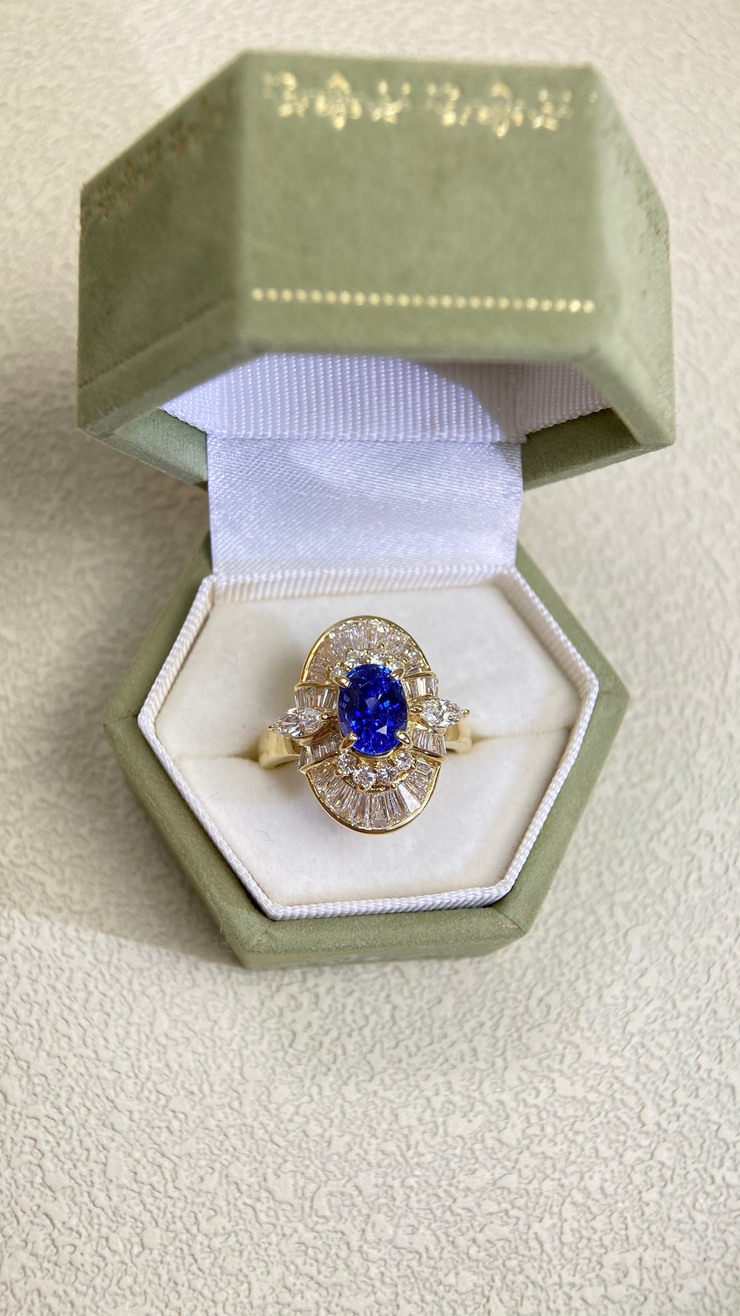 K18 Gold&Sapphire and Diamond Ring | Sapphire 1.98ct | Diamond 0.21ct/0.28ct/1.15ct | Japanese Vintage Estate Jewelry-BPMF