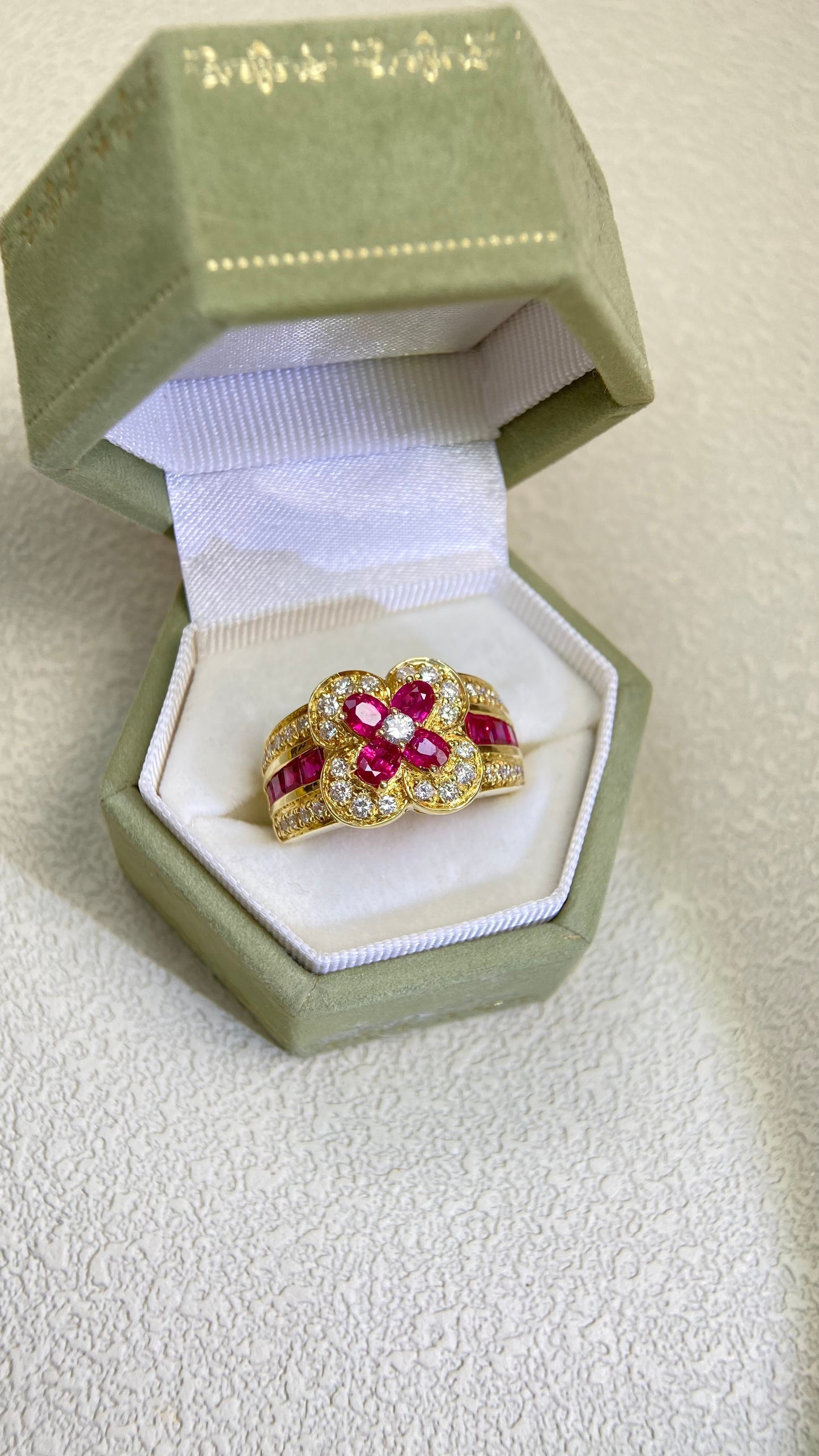 K18 Gold&Ruby and Diamond Ring | Ruby 1.80ct | Diamond 0.60ct | Japanese Vintage Estate Jewelry-BQYR