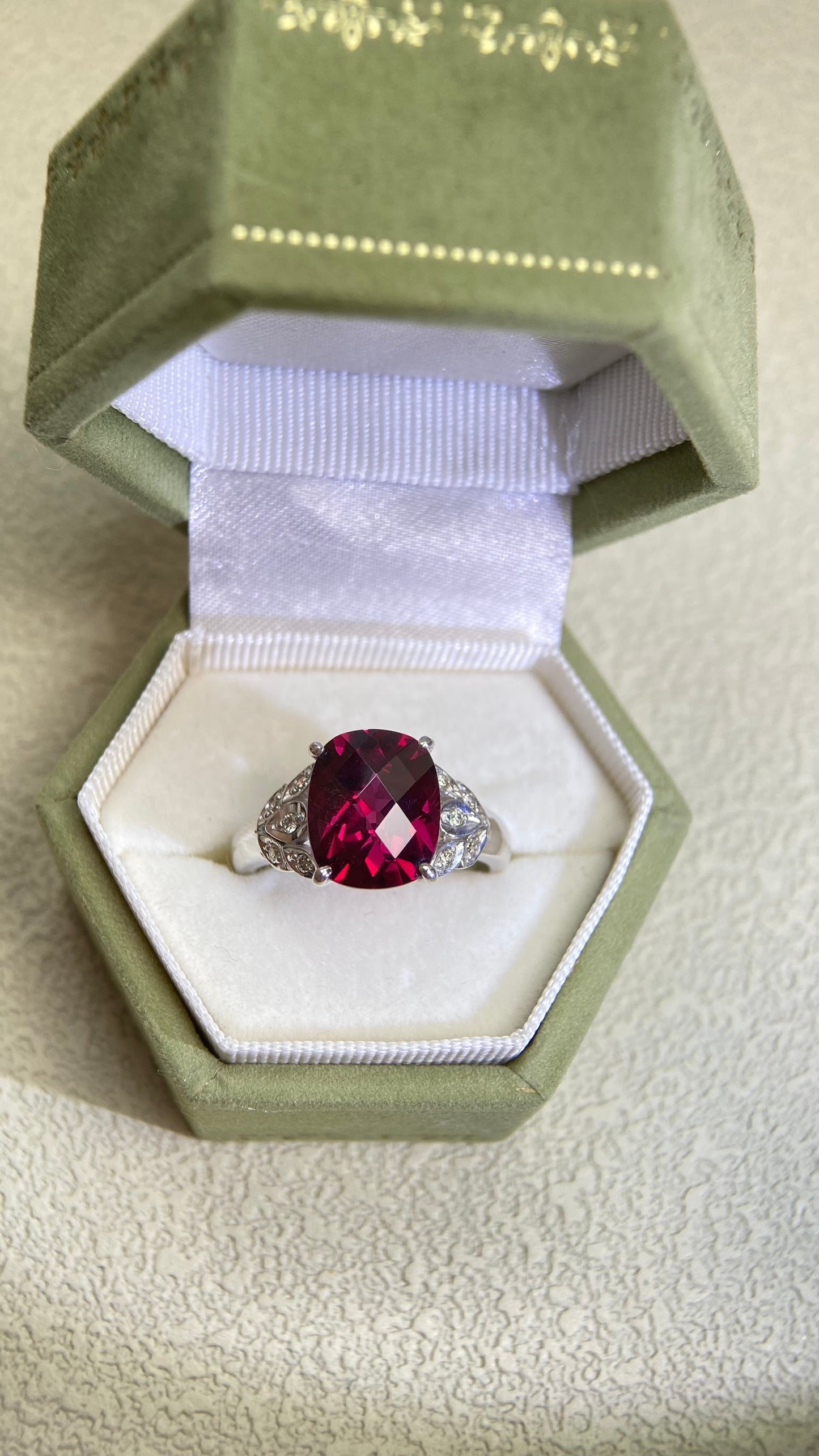 K18 White Gold&Rhodolite Garnet and Diamond Ring | Garnet 5.01ct | Diamond 0.10ct | Japanese Vintage Estate Jewelry-BPJC