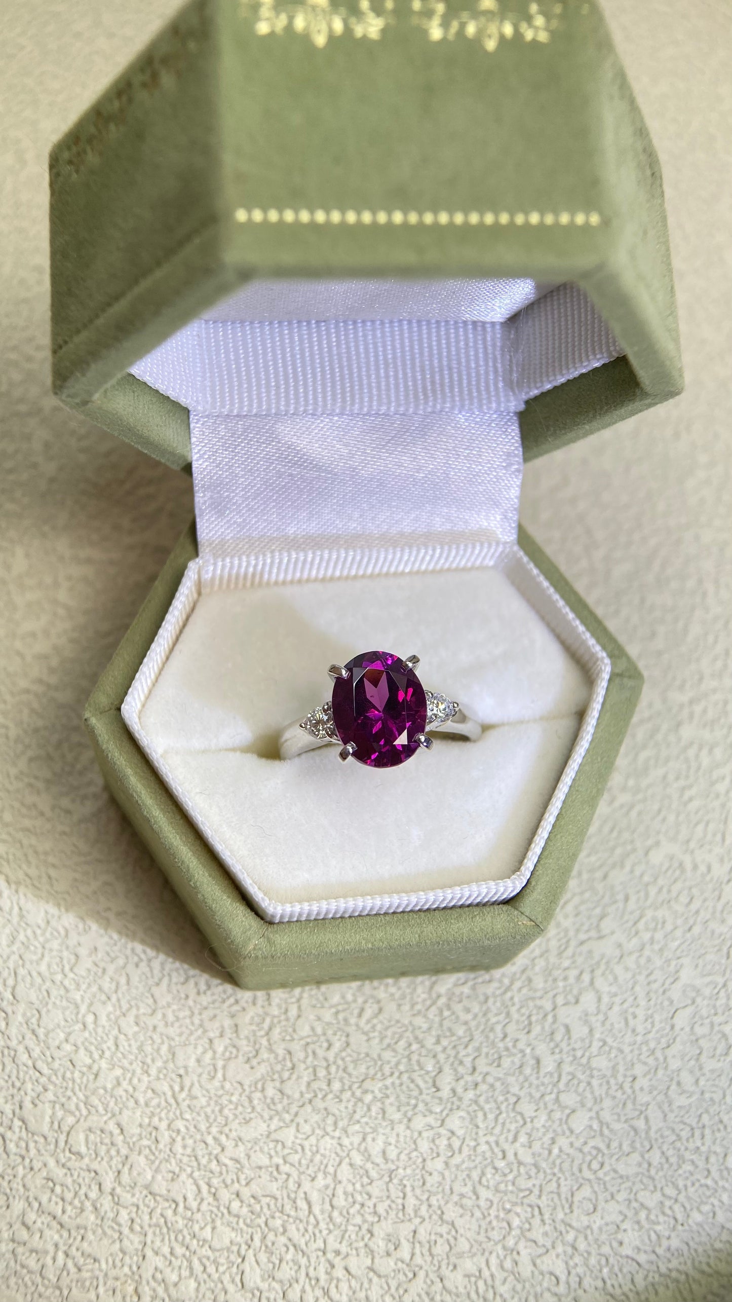 Pt900 Platinum&Rhodolite Garnet and Diamond Ring | Rhodolite Garnet 2.86ct | Diamond 0.145ct | Japanese Vintage Estate Jewelry-BPIB