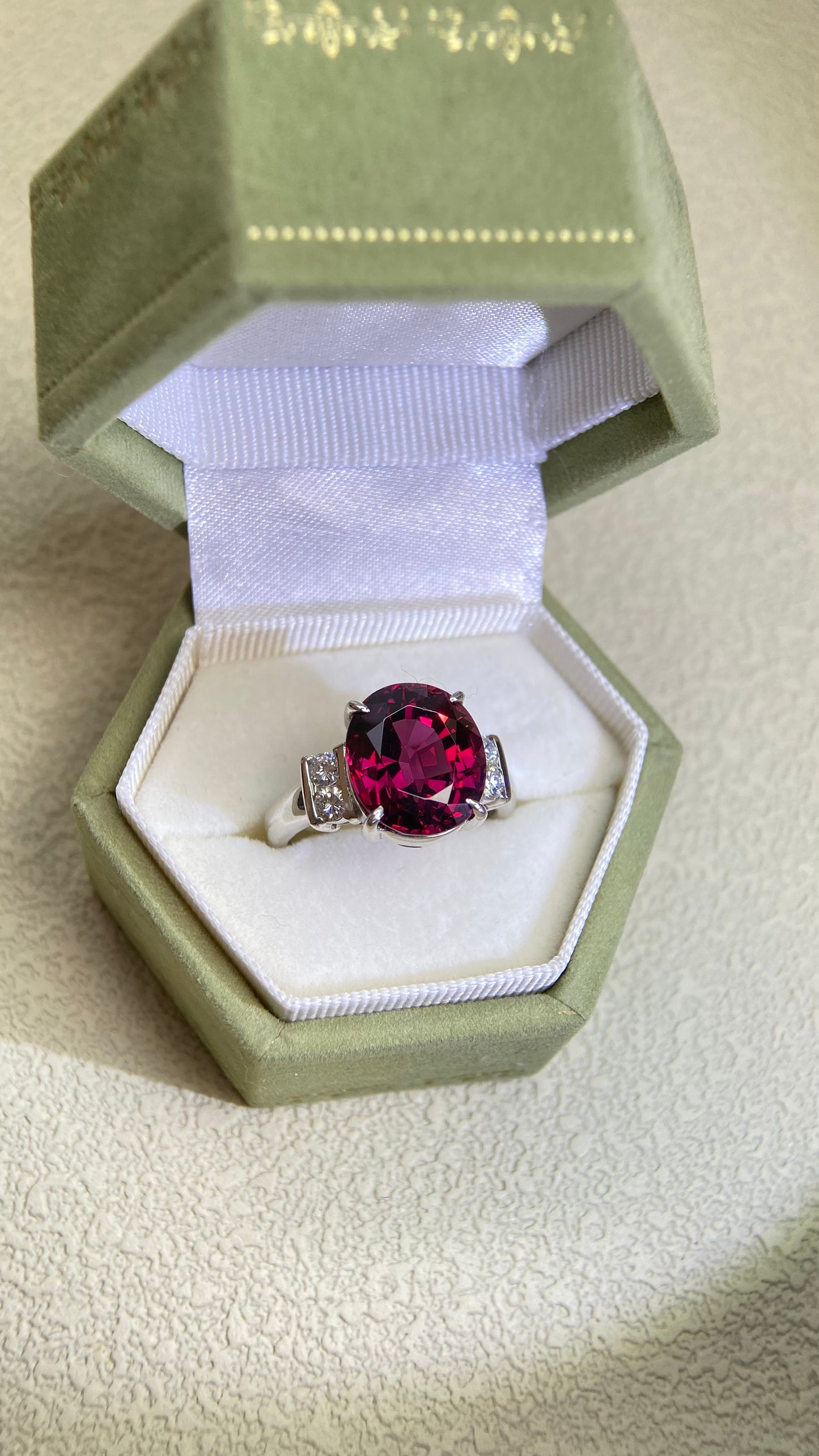 Pt900 Platinum&Rhodolite Garnet and Diamond Ring | Garnet 7.35ct | Diamond 0.30ct | Japanese Vintage Estate Jewelry-BJHU