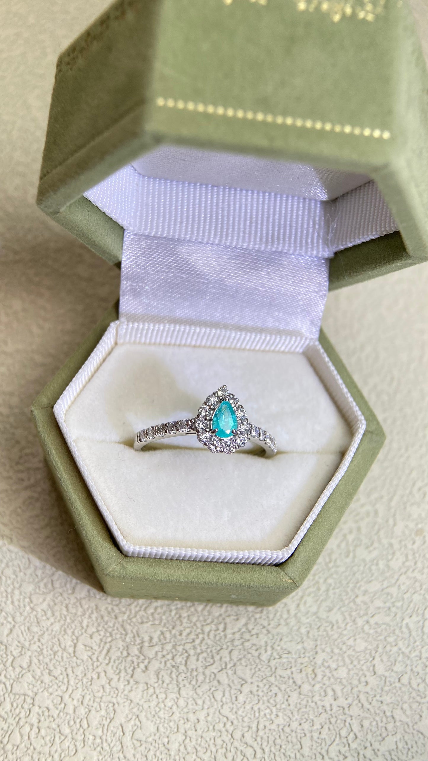 Pt900 Platinum&Paraiba and Diamond Ring | Paraiba 0.23ct | Diamond 0.43ct | Brazil | Japanese Vintage Estate Jewelry-BKHC