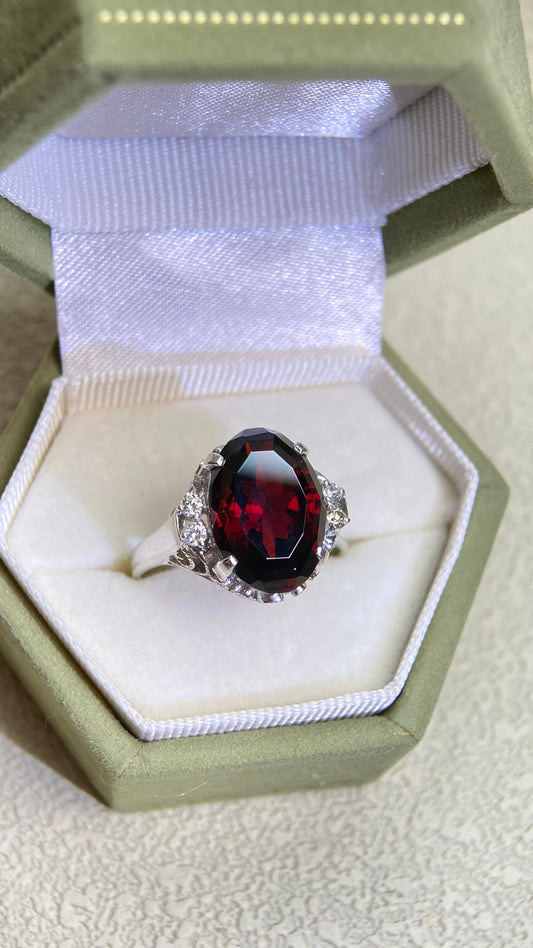 PM900 Platinum&Rhodolite Garnet and Diamond Ring | Japanese Vintage Estate Jewelry-BPDZ
