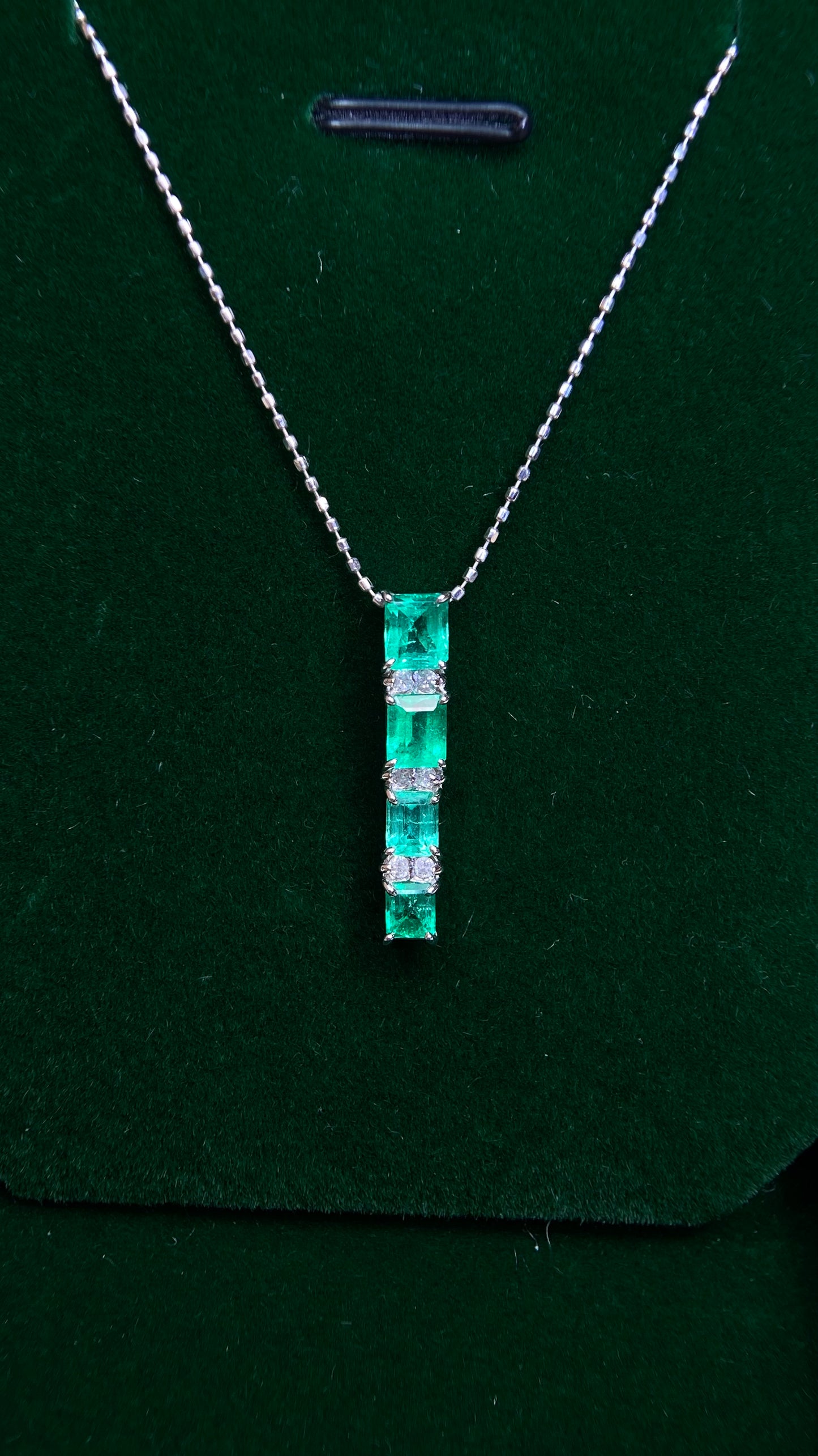 K18 White Gold&Emerald&Diamond Necklace| Emeralds: 1.20ct｜Diamonds：0.07ct｜Japanese Vintage Estate Jewelry -BCHT