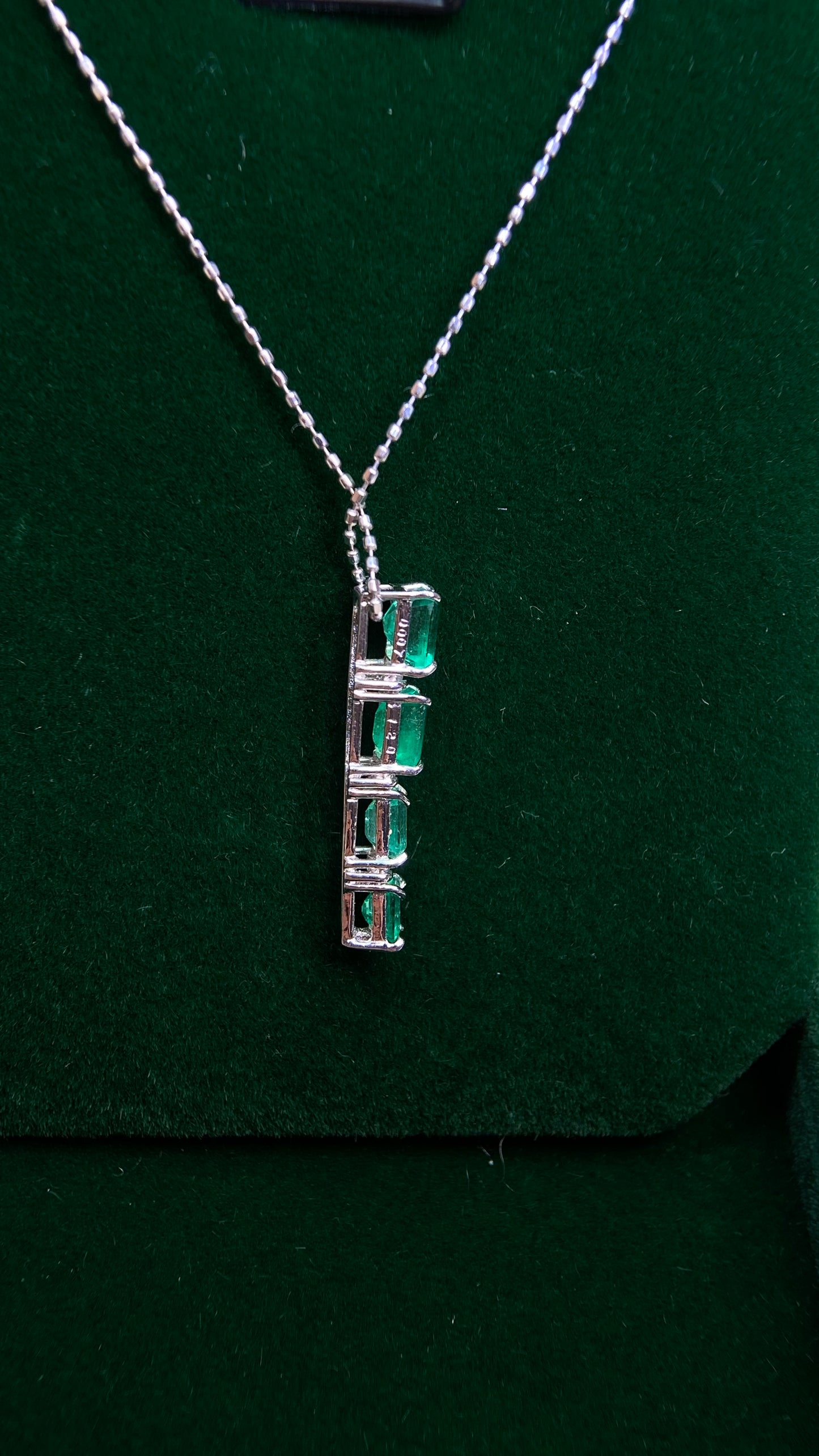 K18 White Gold&Emerald&Diamond Necklace| Emeralds: 1.20ct｜Diamonds：0.07ct｜Japanese Vintage Estate Jewelry -BCHT