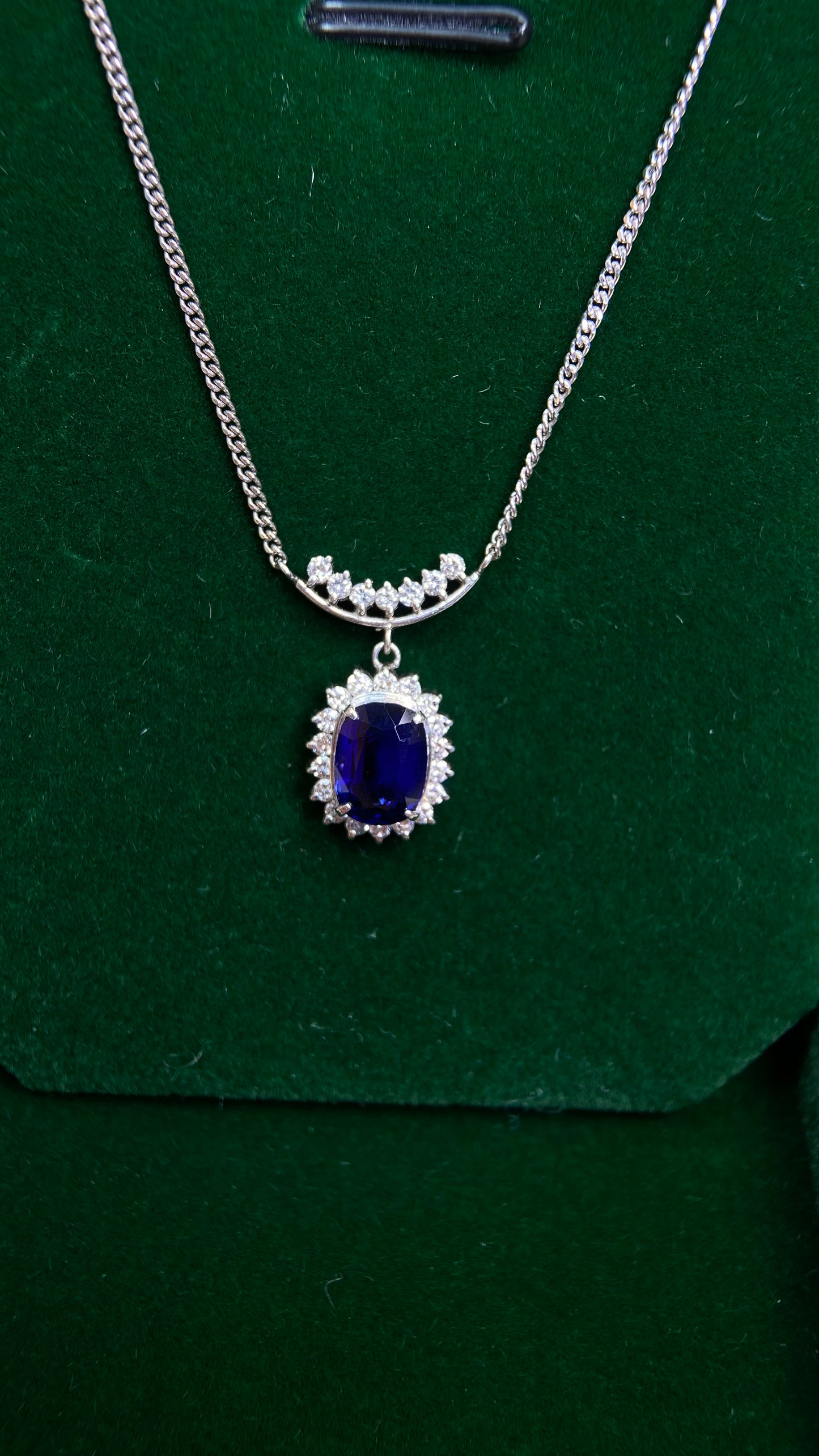 Pt900 platinum/Pt850 platinum&Sapphire&Diamond Necklace| Sapphire: 1.85ct｜Diamonds：0.35ct｜Japanese Vintage Estate Jewelry -YVMG