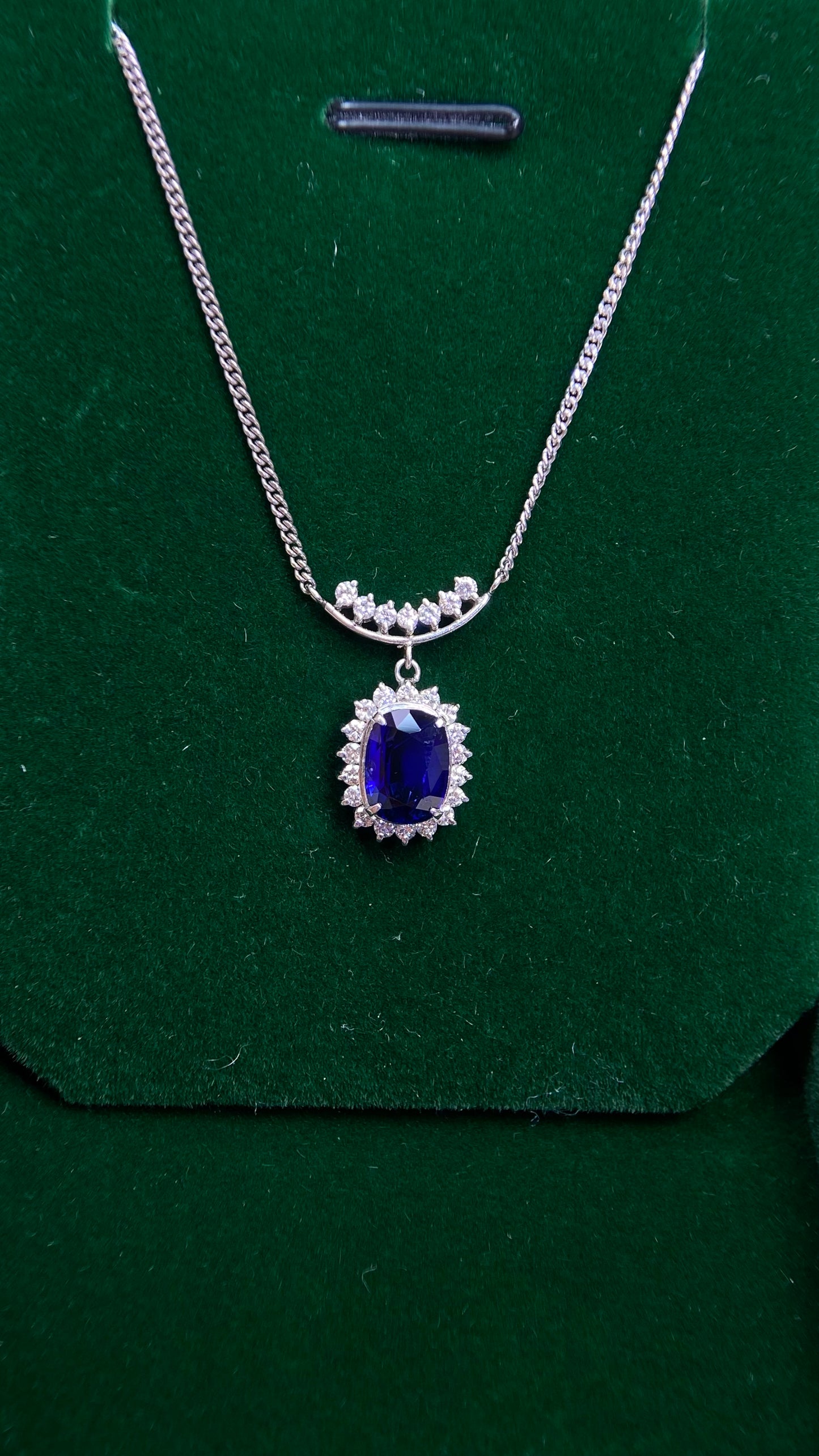 Pt900 platinum/Pt850 platinum&Sapphire&Diamond Necklace| Sapphire: 1.85ct｜Diamonds：0.35ct｜Japanese Vintage Estate Jewelry -YVMG