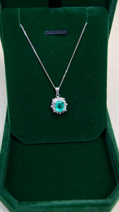 Pt900 platinum/Pt850 platinum&Emerald&Diamond Necklace| Emerald: 1.00ct｜Diamonds：0.27ct｜Japanese Vintage Estate Jewelry -BGLQ