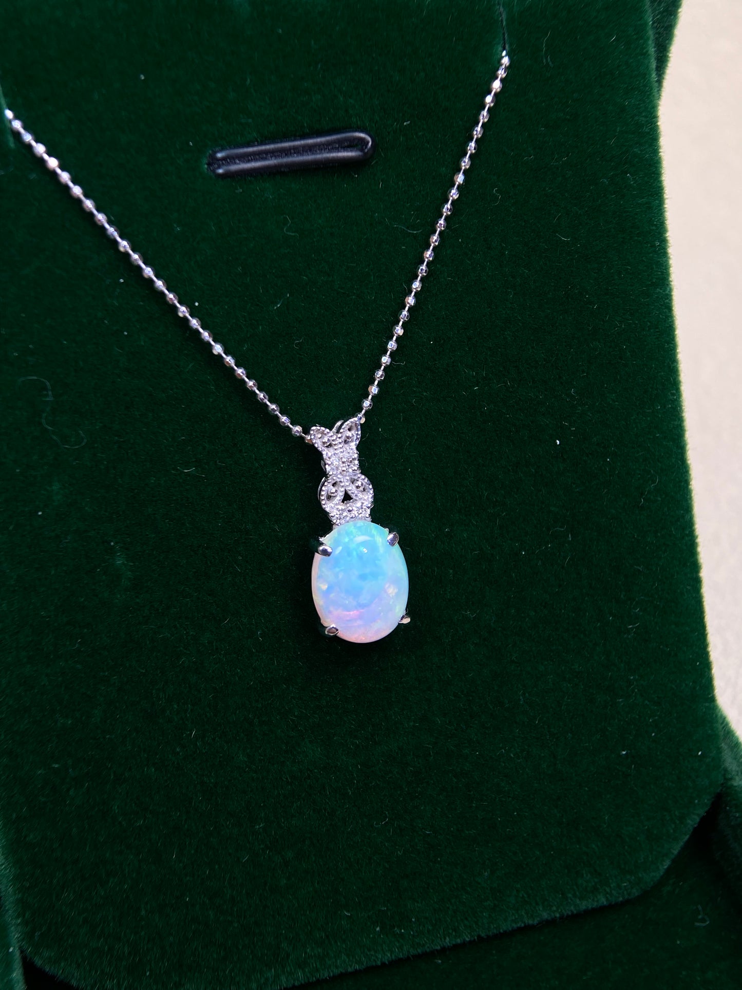 La Soma K18 White Gold&Opal&Diamond Necklace| Opal: 1.58ct｜Diamonds：0.05ct｜Japanese Vintage Estate Jewelry -BOUR