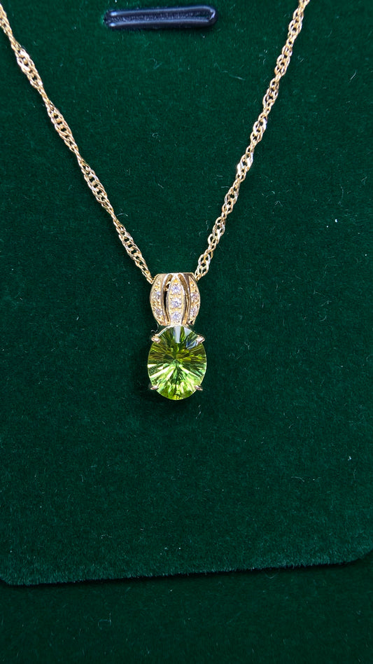 K18 Gold&Peridot&Diamond Necklace| Peridot: 1.70ct｜Diamonds：0.06ct｜Japanese Vintage Estate Jewelry -BQLO