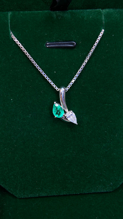 Pt900 platinum/Pt850 platinum&Emerald&Diamond Necklace| Emerald: 0.55ct｜Diamonds：0.38ct｜Japanese Vintage Estate Jewelry -BIFU