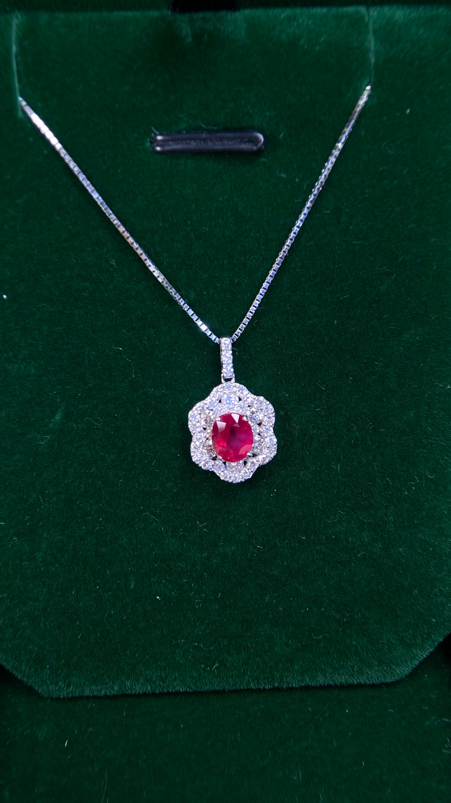 Pt850 platinum/Pt950 platinum&Ruby&Diamond Necklace| Ruby: 1.01ct Burmese-Pigeon Blood Red｜Diamonds：0.56ct｜Japanese Vintage Estate Jewelry -AHYN