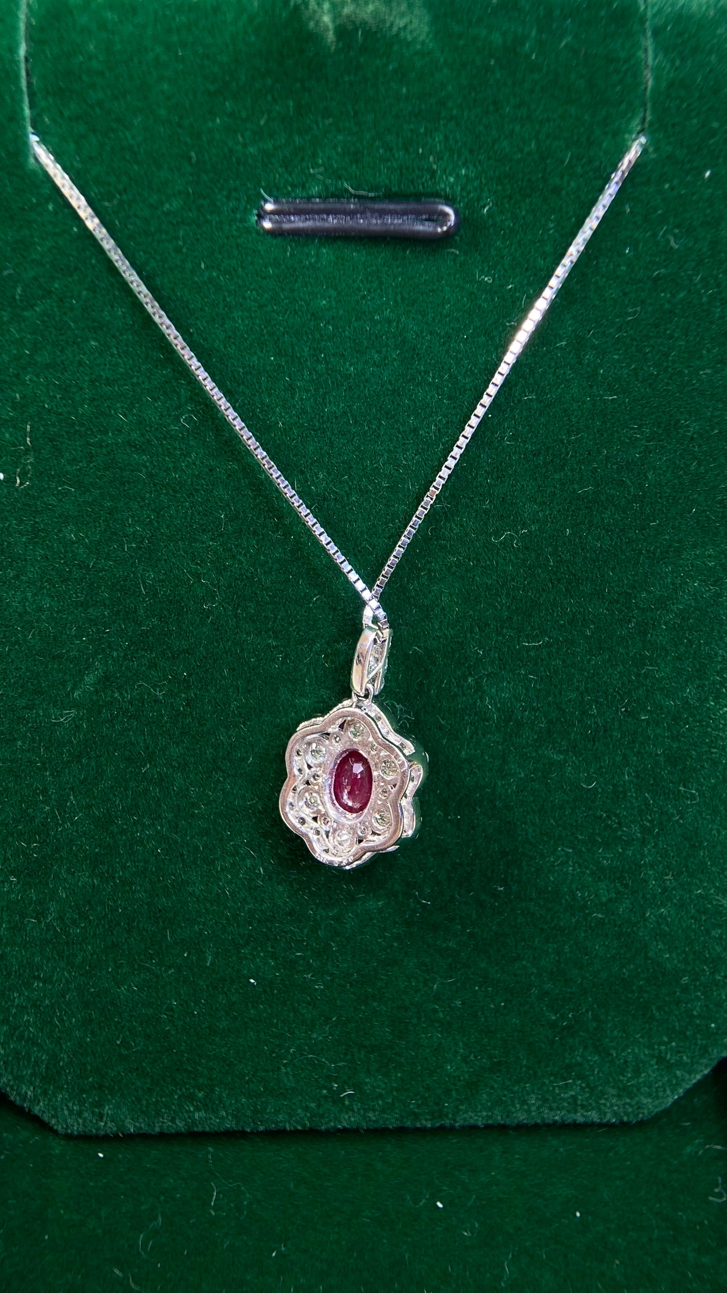Pt850 platinum/Pt950 platinum&Ruby&Diamond Necklace| Ruby: 1.01ct Burmese-Pigeon Blood Red｜Diamonds：0.56ct｜Japanese Vintage Estate Jewelry -AHYN