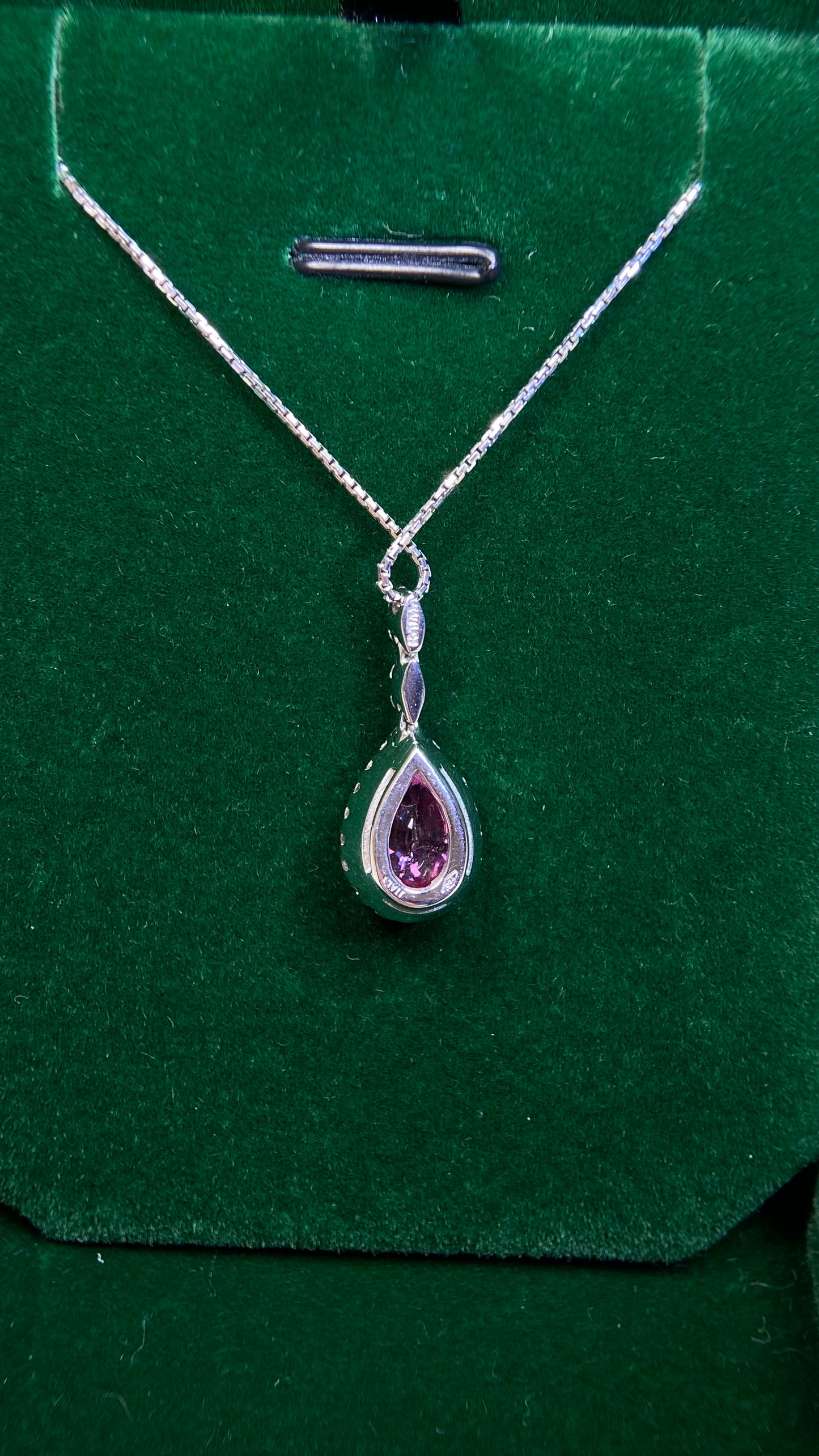 K18 White Gold /750‰ White Gold&Pink Sapphire & Diamond Necklace| Pink Sapphires Sri Lanka ｜Diamonds:0.27ct |Japanese Vintage Estate Jewelry -BIPA