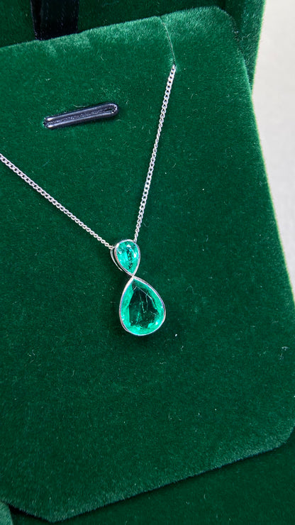 Pt900 platinum/Pt850 platinum&Emerald&Diamond Necklace| Emeralds: 1.56/0.35ct｜Japanese Vintage Estate Jewelry -BQWU