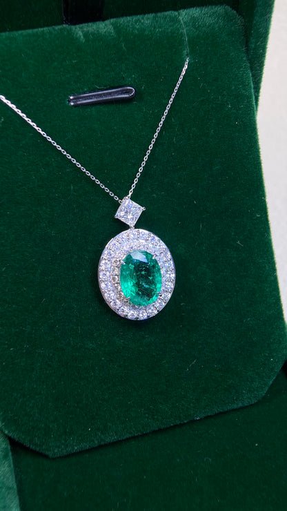 Pt900 platinum/Pt850 platinum&Emerald&Diamond Necklace| Emerald: 2.90ct｜Diamond：0.483ct G-VS2｜Diamonds: 0.81ct｜Japanese Vintage Estate Jewelry -BQEO