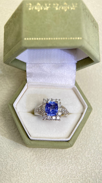 Pt950 Platinum&Sapphire&Diamond Ring| Sapphire：2.03ct No Heat-Sri Lanka| Diamonds：0.81ct | Japanese Vintage Estate Jewelry -BRUJ2589