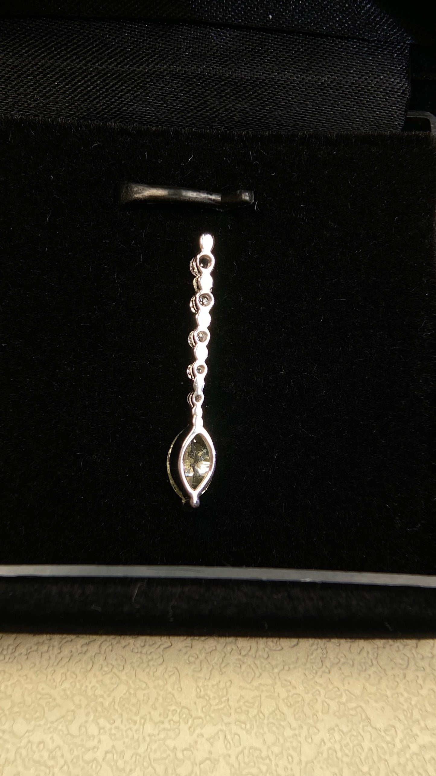 Pt900 platinum&Diamond Pendant| Diamond：0.860ct Fancy Light Yellow-I1 | Diamonds：0.16ct | Japanese Vintage Estate Jewelry -BSCY2854