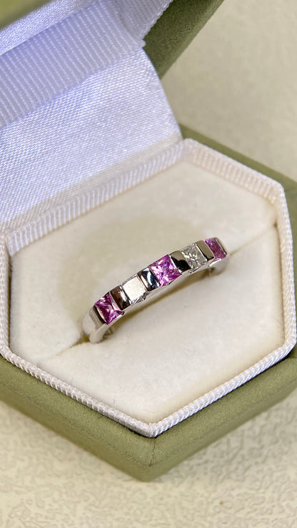 Pt900 Platinum&Pink sapphire&Diamond Ring| Pink sapphires：0.52ct|Diamonds：0.36ct | Japanese Vintage Estate Jewelry -BSJX3080
