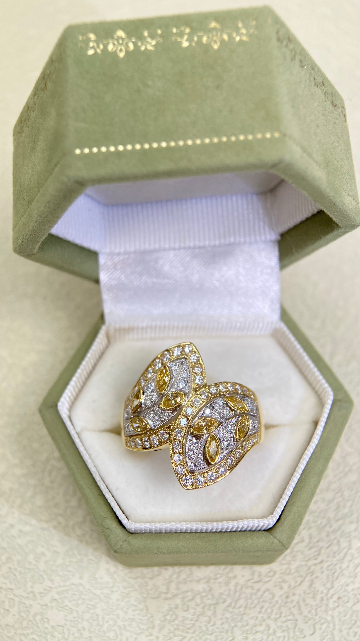 750(18K Gold)/Pt900 Platinum&Diamond Ring| Diamonds:0.97ct | Japanese Vintage Estate Jewelry -BSGU2996