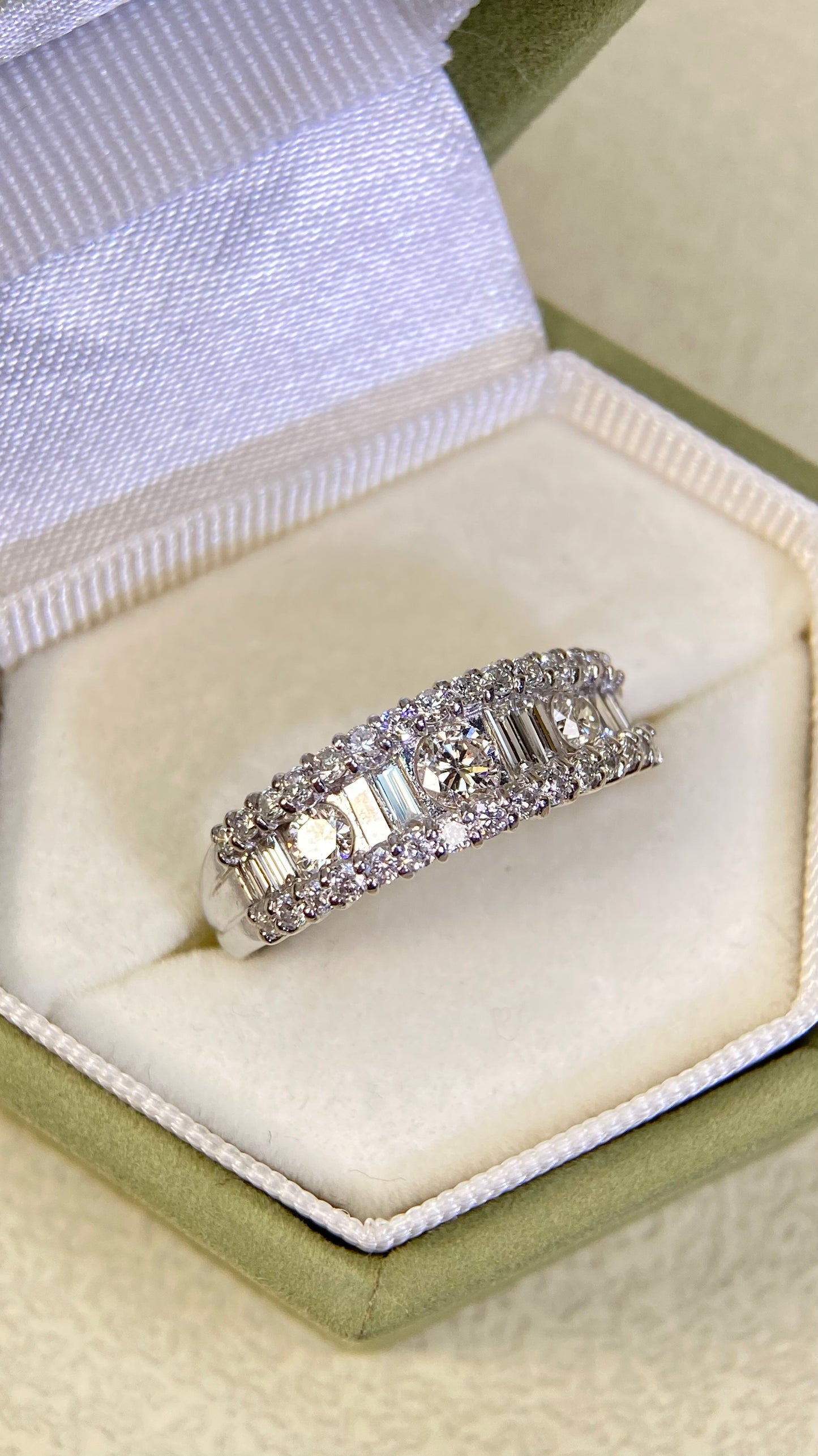 Pt900 Platinum&Diamond Ring| Diamonds:1.00ct | Japanese Vintage Estate Jewelry -BSGL2987