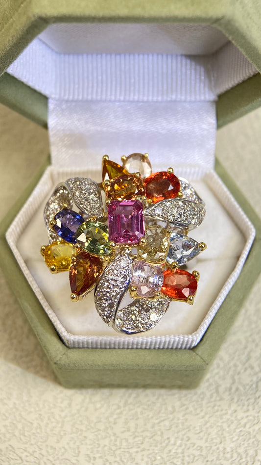 750‰ Gold（18K Gold ）&Fancy Color Sapphire&Diamond Ring| Fancy Color Sapphires：10.50ct | Diamonds：1.005ct | Japanese Vintage Estate Jewelry -BSKQ3100