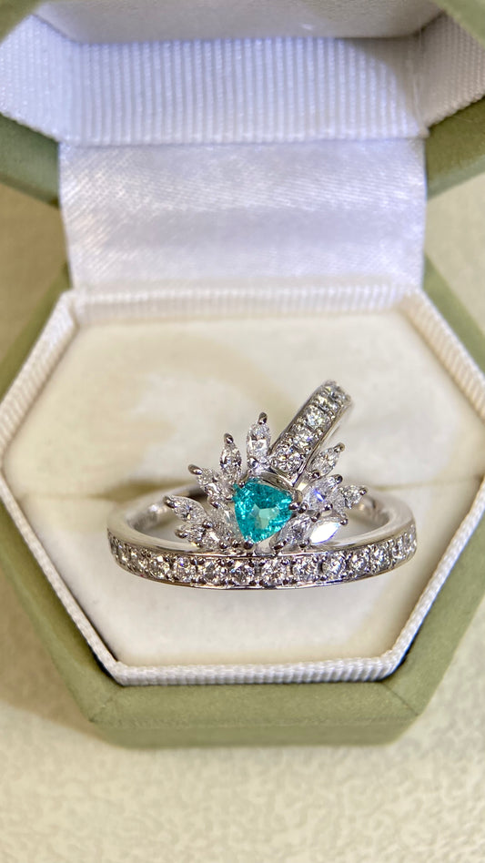 Pt900 Platinum&Paraiba&Diamond Ring| Paraiba:0.222ct | Diamonds:0.56/0.40ct | Japanese Vintage Estate Jewelry -BSLF3115