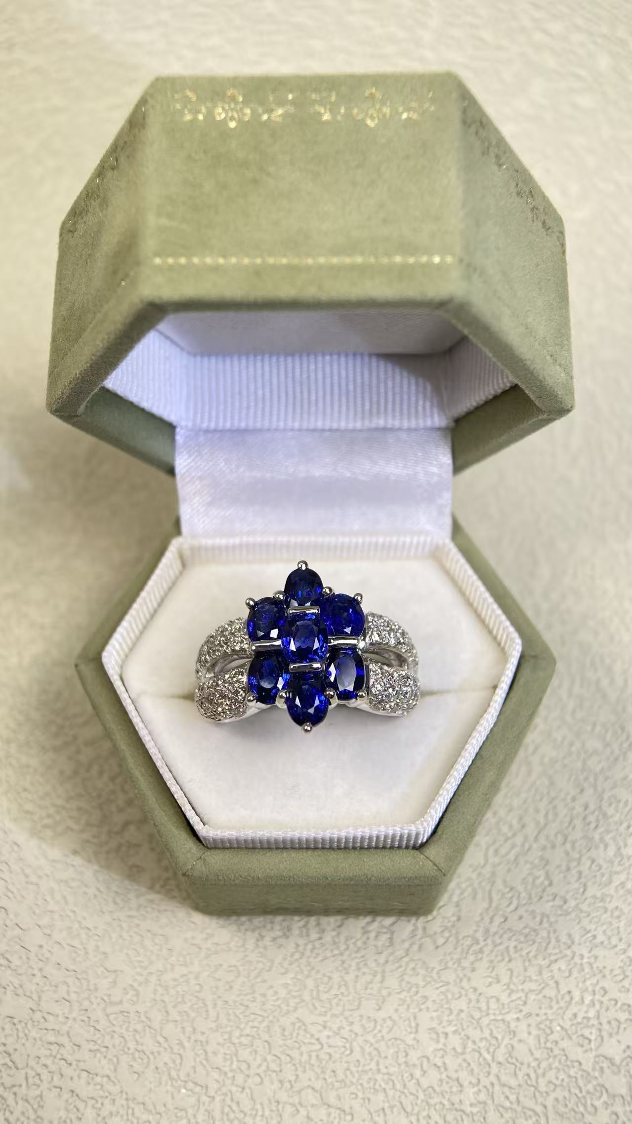 750‰ Gold（18K Gold ）&Sapphire&Diamond Ring| Sapphires：3.83ct | Diamonds：0.63ct | Japanese Vintage Estate Jewelry -BSLE3114